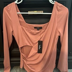 NWT- Bodysuit with rib cutout